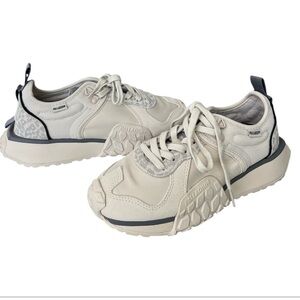 NWOT Palladium Troop Runner 8.5 lace up breathable white cap gray sneakers